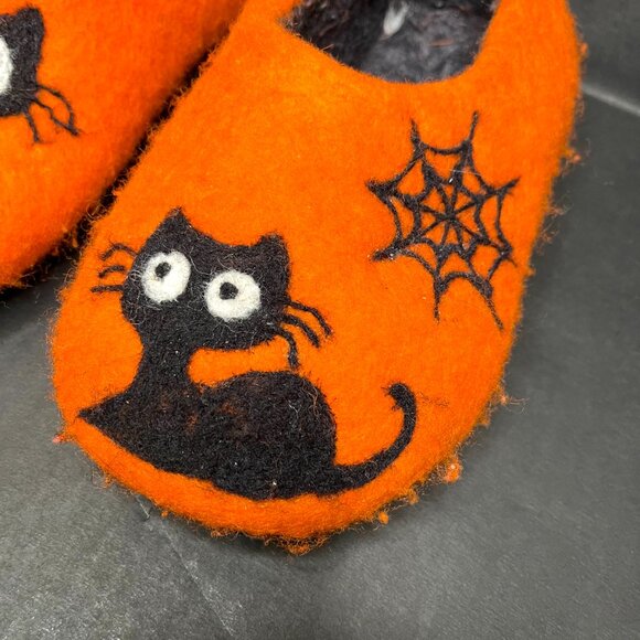 Handmade Wool Cat Slippers Size 6.5 Orange Black Spiderweb Halloween Spooky Goth - Picture 4 of 9